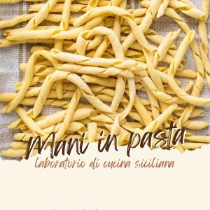 Mani in Pasta